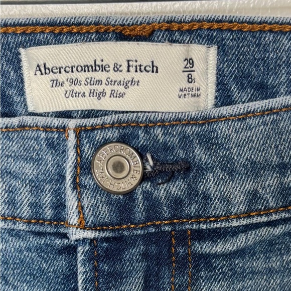 Abercrombie & Fitch ‘90s Slim Straight Ultra High Rise Jean 8S Short Petite Blue - Picture 7 of 7